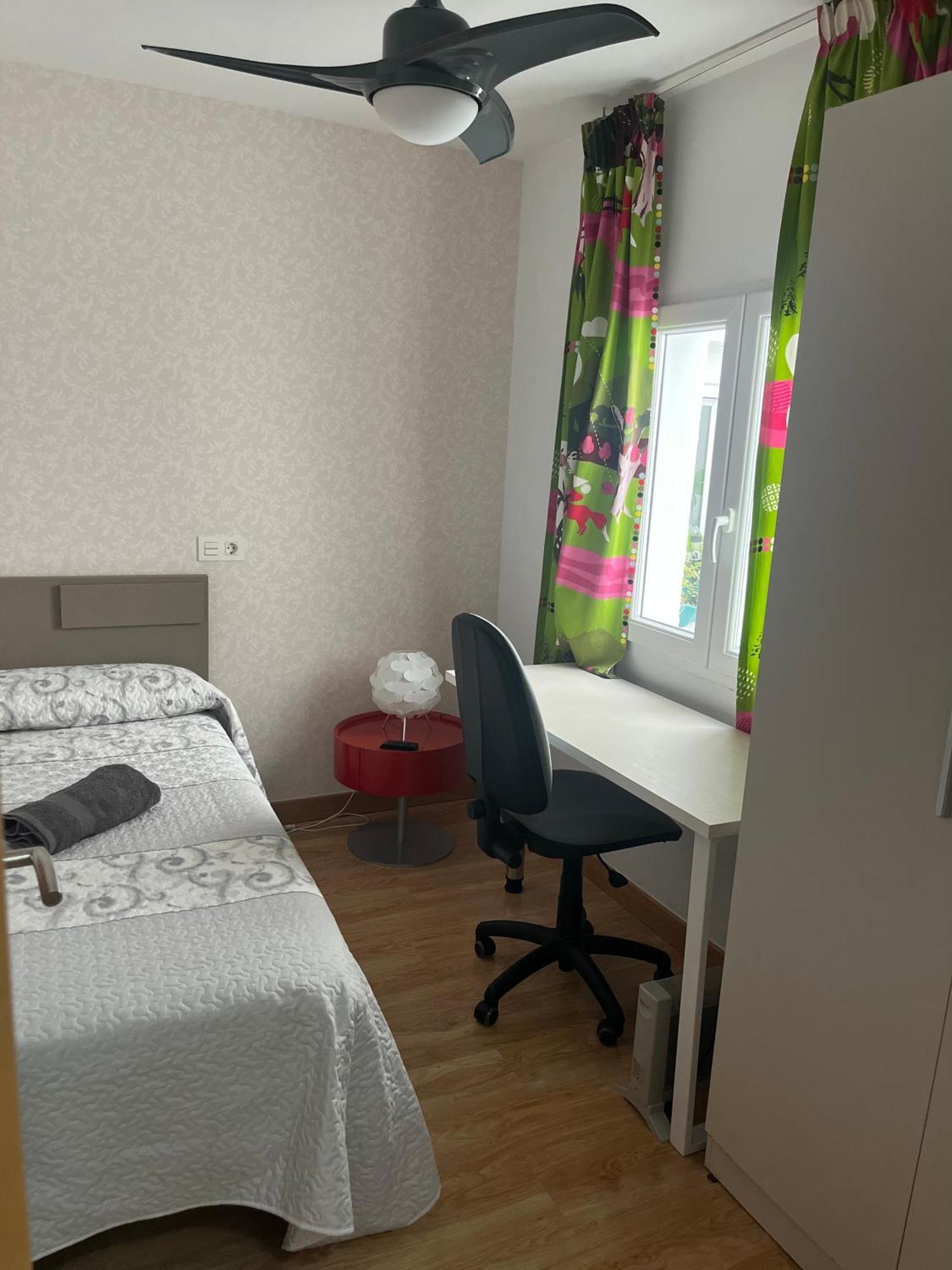 Bonito Apartamento En 格拉纳达 外观 照片